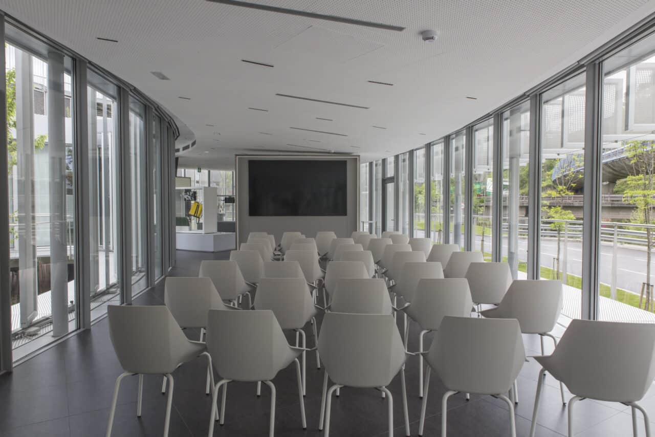 Pabellón de visitantes Edgar Galindo, Bilbao Jansen