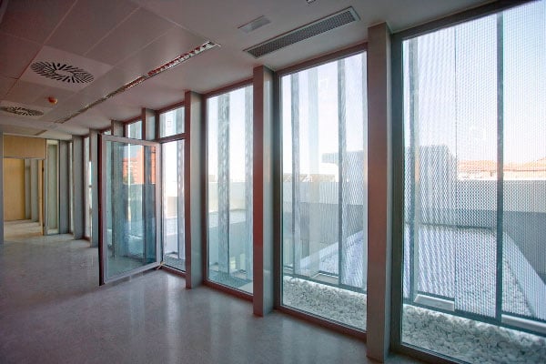 Proyecto de Jansen compuesto a partir de sistemas de ventanas que ofrecen la máxima seguridad